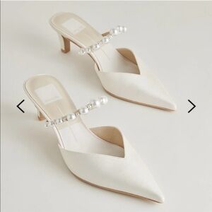 Dolce vita off white heels with pearls